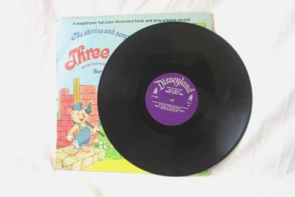 The Story and Songs of Walt Disney's Three Little Pigs 12" LP w/ Book ST 3963
