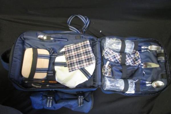 Two Person Blue Picnic Set Backpack By Cuisena 4 Zip Thermal Cup Holder Utensils