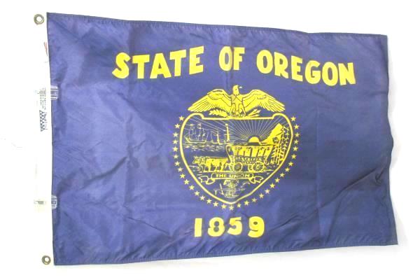Lot Of 3 Flags Oregon & One United States Nylon Elmer's Flags Portland