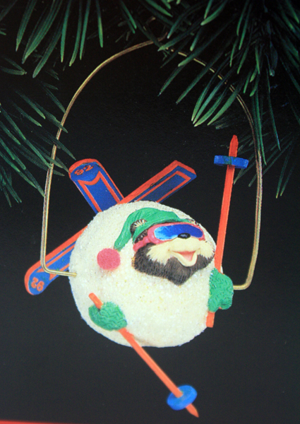 Hallmark Keepsake Ornament SKIING ROUND 1992