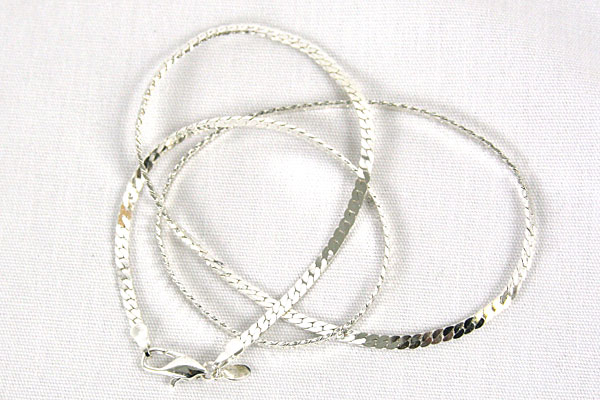 21" Rinc Lind SP Silver Herringbone Necklace