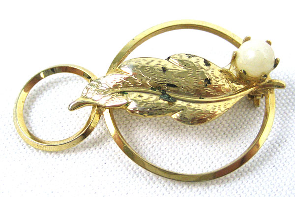 Gold Tone Brooch Leaf And Faux Pearl Pin