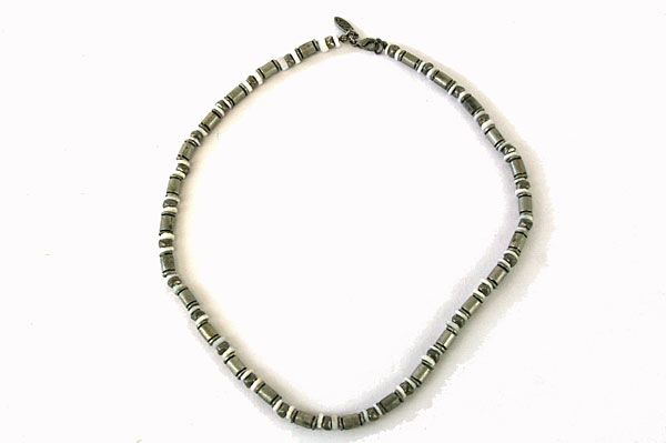 18.5" KB Silvertone And White Bead Necklace