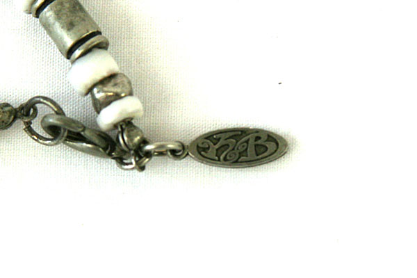 18.5" KB Silvertone And White Bead Necklace