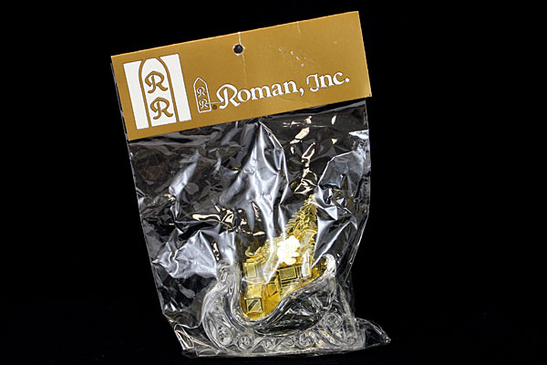 Clear Sleigh with Gold Tree and Presents - Roman Inc Ornament