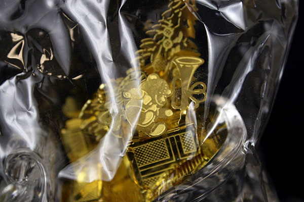 Clear Sleigh with Gold Tree and Presents - Roman Inc Ornament