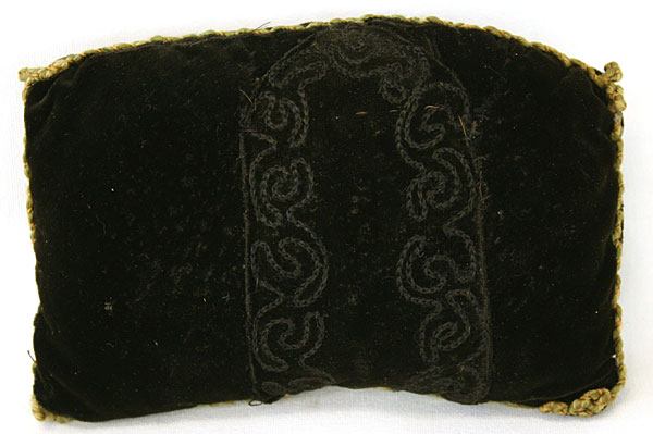 Homemade Black Velvet Pin Cushion, Snaps And Needle Threaders