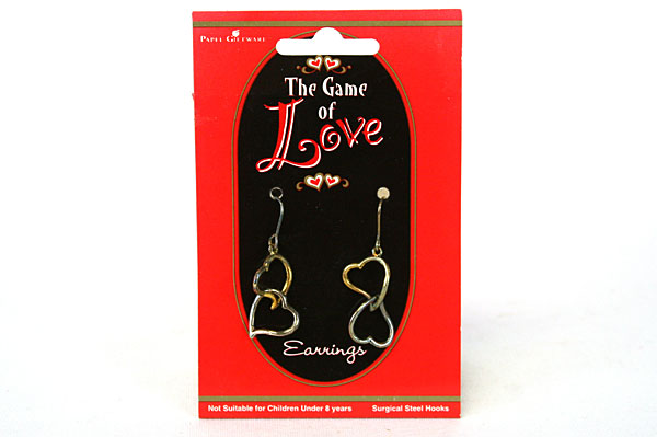 Papel Giftware Sweetheart Station Basket and 3 Pairs of Game of Love Earrings