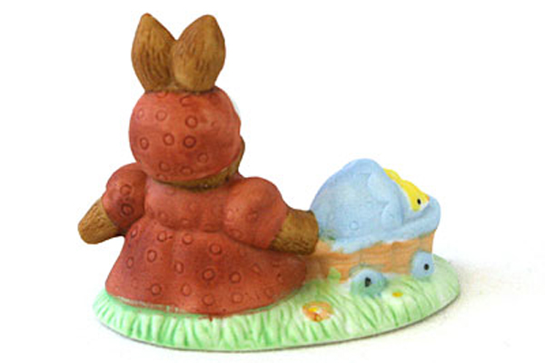 Giordano From The Attic A Sunday Stroll Figurine H3888