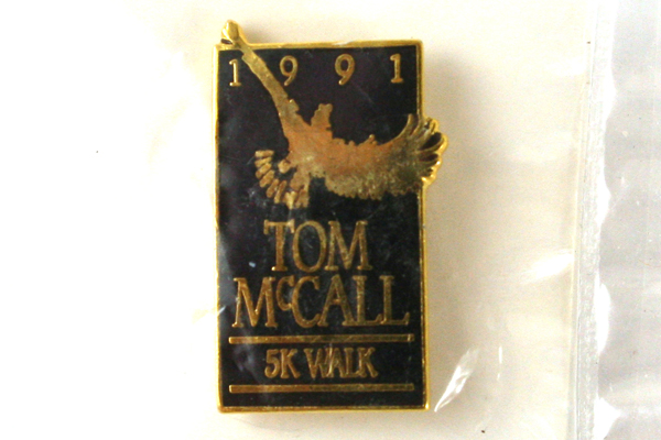 Lot of Four Tom McCall Run & Walk Pins And A Walk With A View Pin