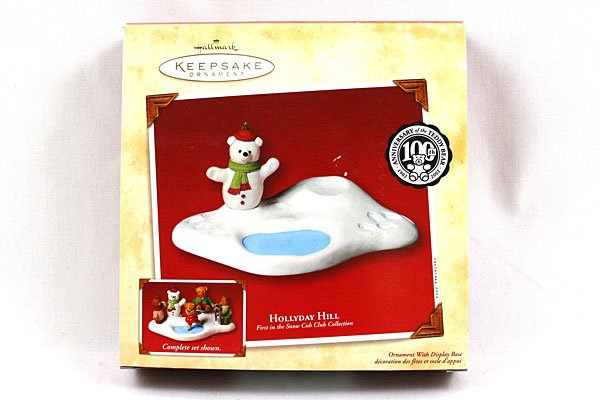 HALLMARK KEEPSAKE Ornament 2002 Hollyday Hill