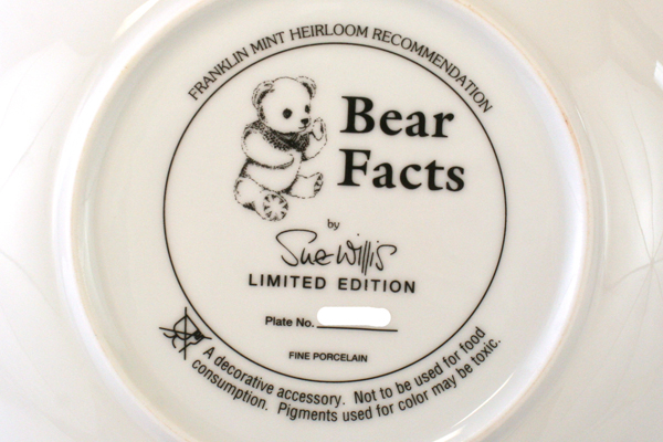 Franklin Mint Limited Ed. Fine Porcelain Bear Facts by Sue Willis 8" Plate