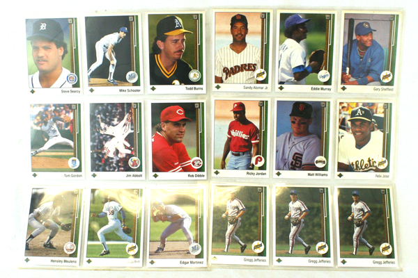 Lot of 29 1989 Upper Deck Baseball Cards - Rookie, MVP, Player Cards