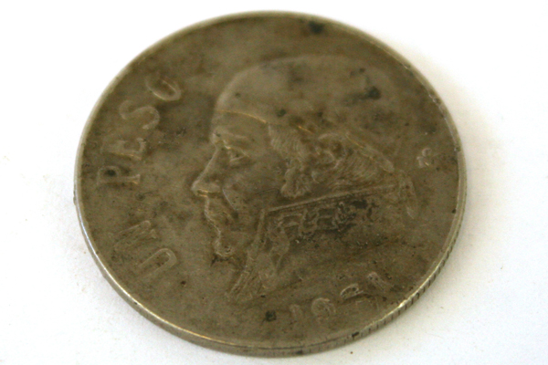 1971 Un Peso Coin From Mexico