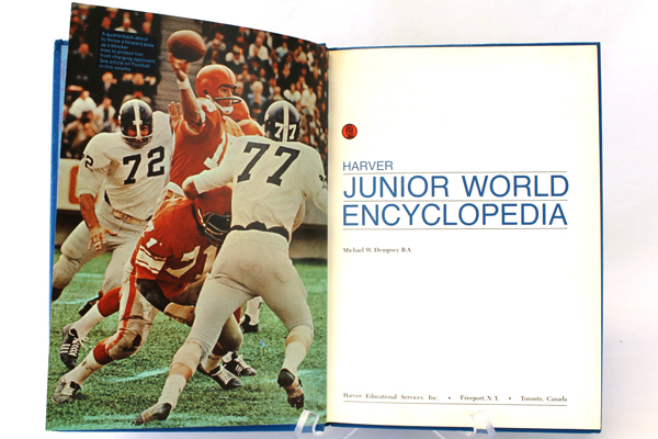 1972 Harver Junior Encyclopedia Volume 6 Fencing - Gravitation