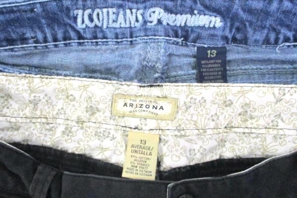 Lot of 2 Women's Junior Pants Jeans Arizona Black Slacks Distress 13