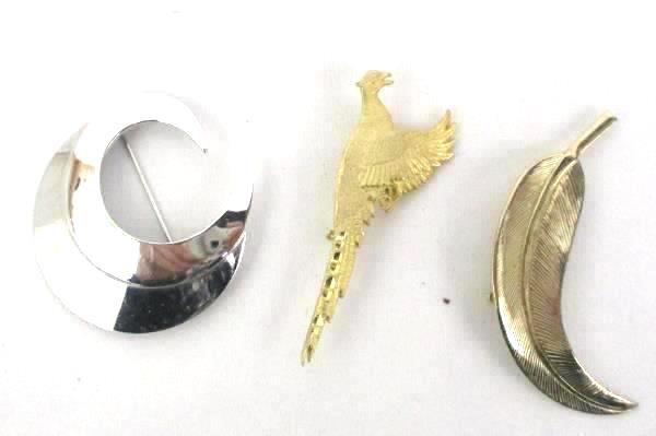 Lot of Vintage Brooch Pins Lockets Gold Silver Tone Telephone Sarah Cov Moon