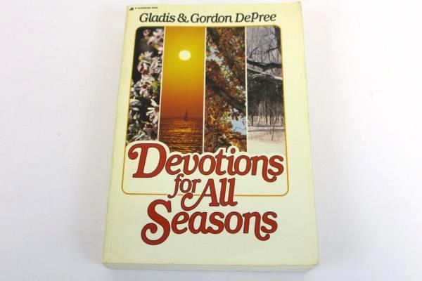 Lot Of 2 Devotional Books Parent And Young Child All Seasons