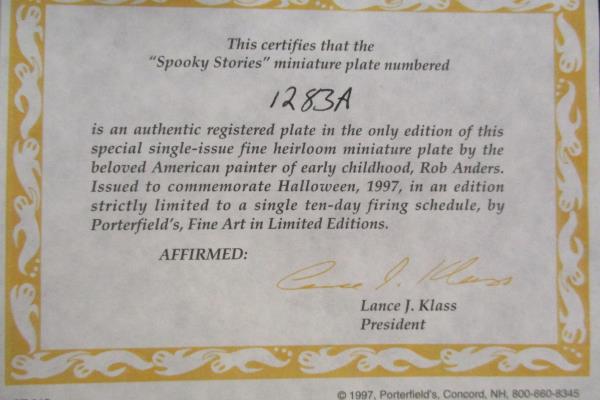 1997 Collectors Plate Spooky Stories by Artist Rob Anders Miniature COA & Stand