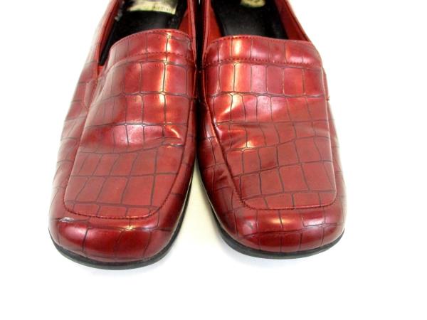 Life Stride Shiny Red Faux Leather Slip On Loafer Shoes Size 8.5