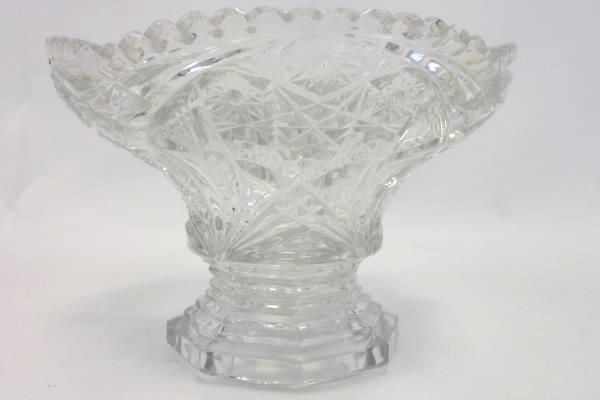 Vintage Starburst Pattern Clear Glass Decorative Pedestal Nut Candy Dish