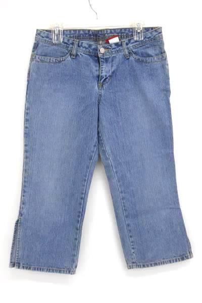 Bongo Jeans Medium Wash Low Rise Denim Capri Calf Slit Detail Womens Juniors 9