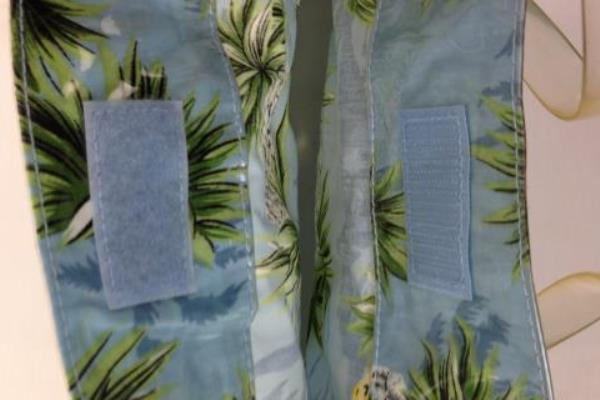 Large Clear Vinyl Pineapple Design Fabric Beach Tote Easy Fasten Closure