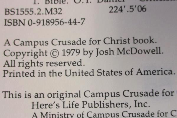Daniel in the Critics Den Historical Evidence Authenticity Josh McDowell 1979