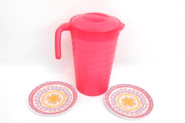 Patio Entertaining Set Plastic Dinnerware Pitcher Basket Bucket