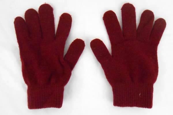 3 Piece Accessory Winter Fall Lot Scarf Hat Gloves Red Black Plaid Chase Dreams