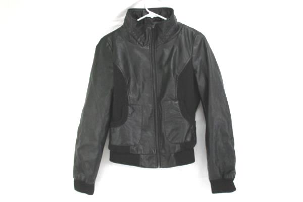 Lane Crawford Black Zip-Up Faux Leather Ribbed Sides Jacket Women's M
