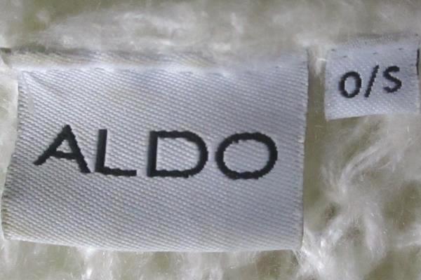 Winter Wardrobe Accessories Lot 2 Pieces Aldo Scarf & Apt.9 Beanie