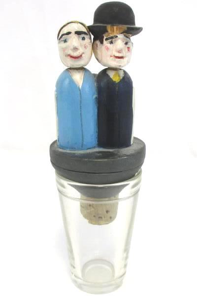 VINTAGE HAND CARVED WOODEN MECHANICAL BOTTLE STOPPER CORK