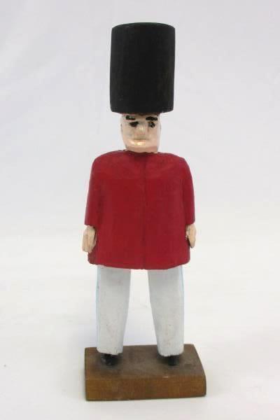 Vintage 1970's Carved Wooden Buckingham Palace Foot Guard Figurine 6" Tall