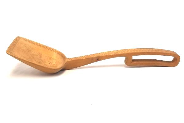 Vintage Carved Spatula Folk Art Handle Wall Hanging Decoration 14"