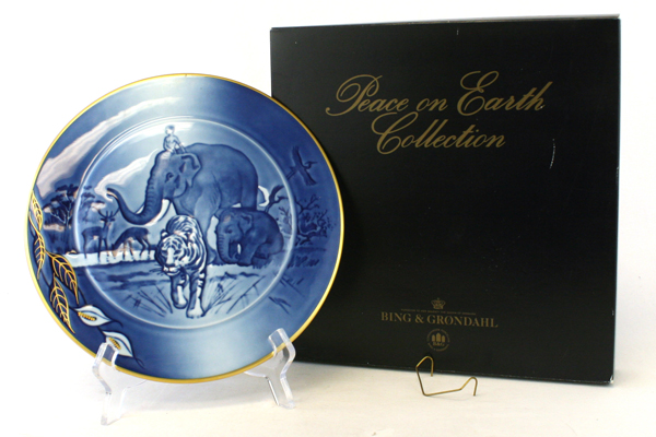 1989 Peace on Earth The Elephant & Tiger LE Denmark Porcelain Plate 9.25" In Box