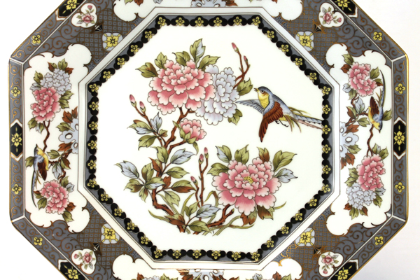 Vtg Octagonal Gray And White Porcelain Plate With Chrysanthemums And Birds Japan