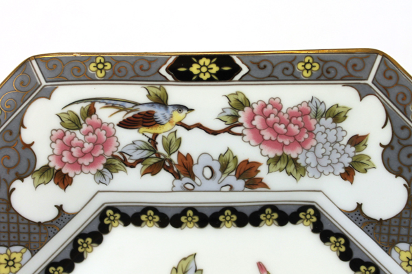 Vtg Octagonal Gray And White Porcelain Plate With Chrysanthemums And Birds Japan