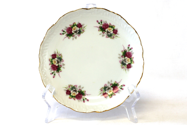 Vintage 6.25" Royal Crown Rose Decor Pattern #3256 Porcelain Plate