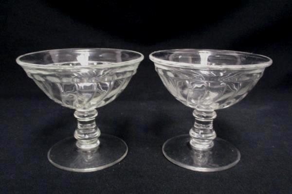 Set of 2 Cordial Sorbet Dessert Pedestal Glasses Swirl Design Clear Glass