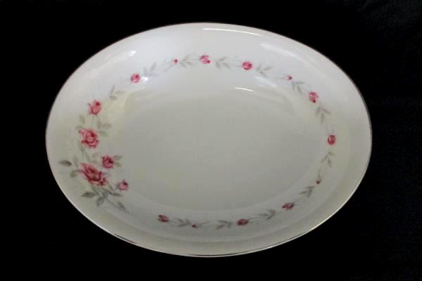 Norleans Fine China Oval Serving Bowl Bridal Rose Pattern 8"x10.5" Stamped