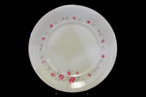 8 Norleans Fine China Dinner Plates 10.5" Diameter Bridal Rose Pattern