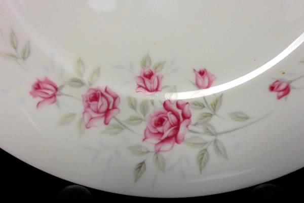 8 Norleans Fine China Dinner Plates 10.5" Diameter Bridal Rose Pattern
