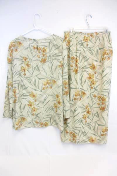 JH Collectibles Wrap Skirt & Long Sleeve Blouse Set Floral Women's 8