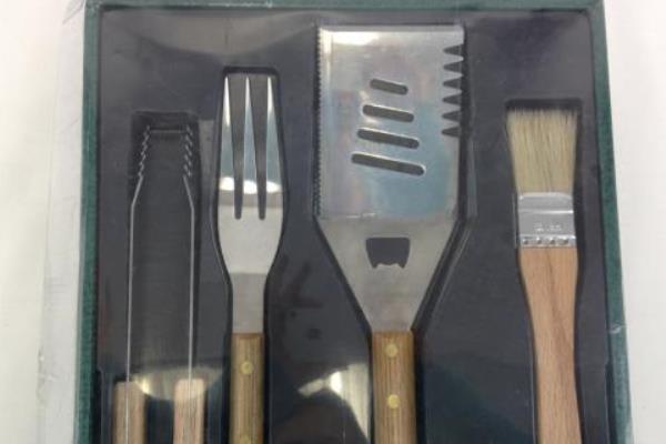6 Piece BBQ Pro Real Oak Bar B Que Tool Set New Old Stock