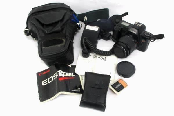 Canon EOS Rebel 35-80mm Camera 200e Speedlite Flash Slave Off Shoe Cord Case Bag