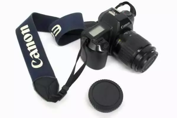 Canon EOS Rebel 35-80mm Camera 200e Speedlite Flash Slave Off Shoe Cord Case Bag