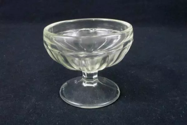 Lot of 2 Vintage Bowls Elegant Clear Glass Hobnail Pedestal