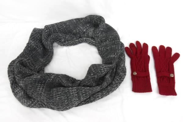 Glove Infinity Scarf Accessory Lot H&M Divided Black Gray Red Gloves