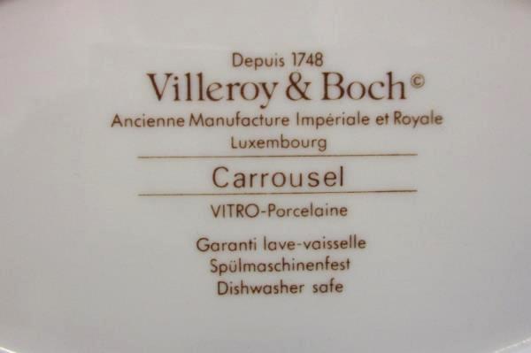 Villeroy & Boch China Carrousel Blue Gold Bands Gravy Boat Attached Underplate